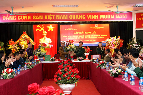 Buổi gặp mặt tri ân và giao lưu với Bảo tàng Hậu cần Quân đội Nhân dân Việt Nam